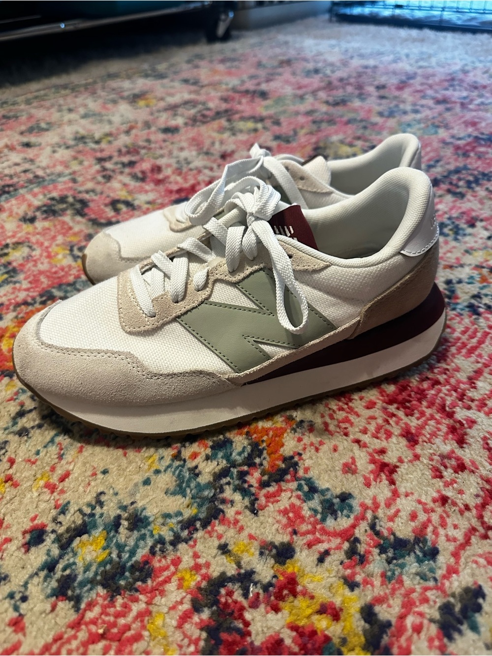 New Balance 237 size 8.5 - Picture 4 of 9